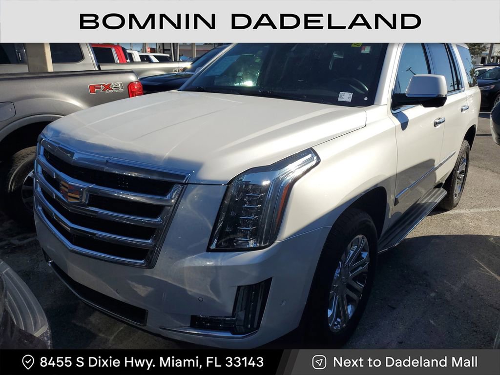 Used 2020 Cadillac Escalade 2WD image 2