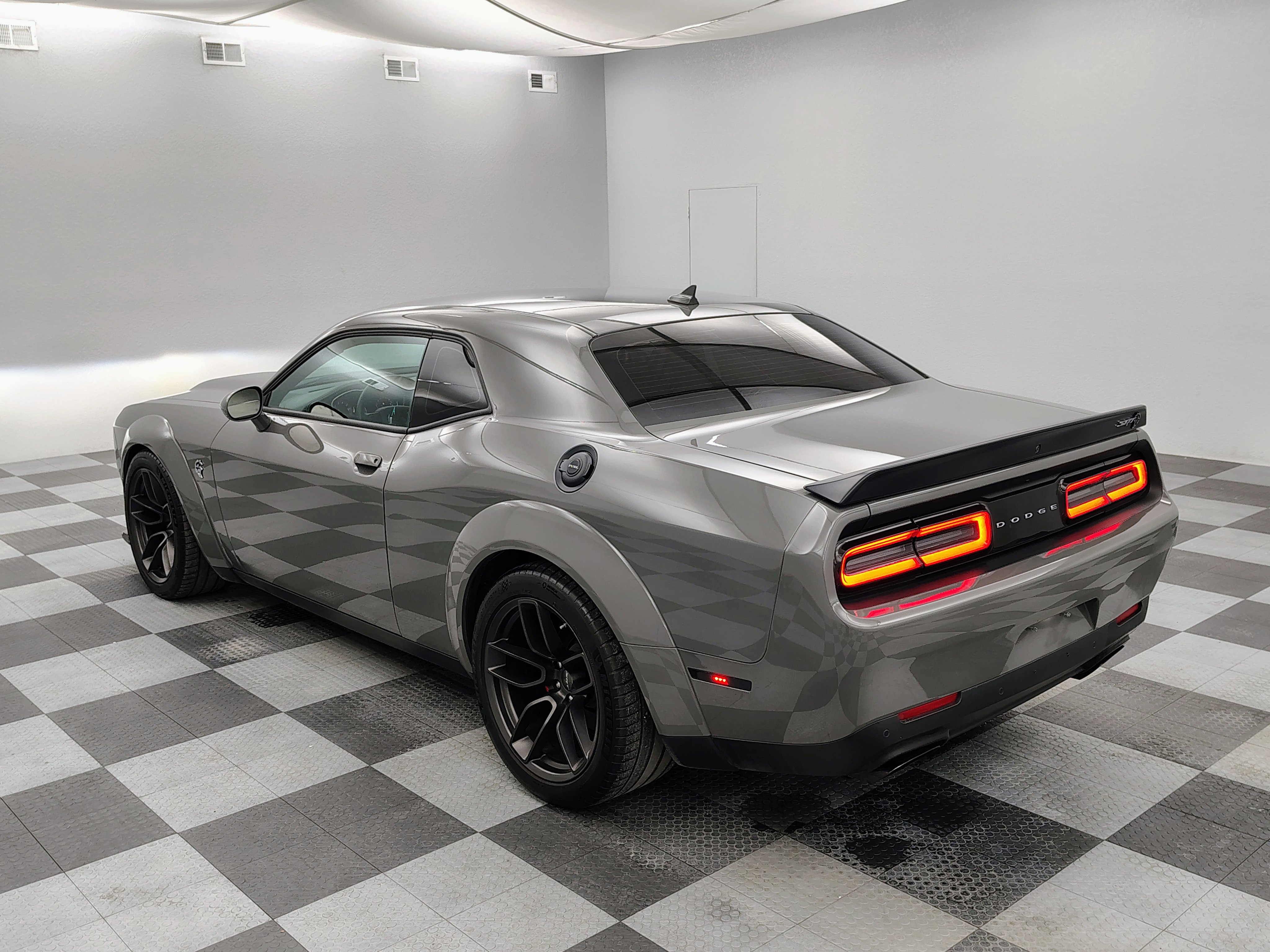Used 2023 Dodge Challenger SRT Hellcat image 14