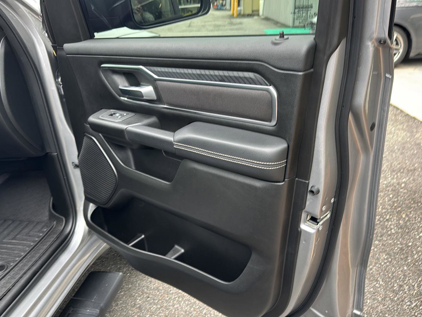 Used 2025 RAM 1500 Big Horn image 13