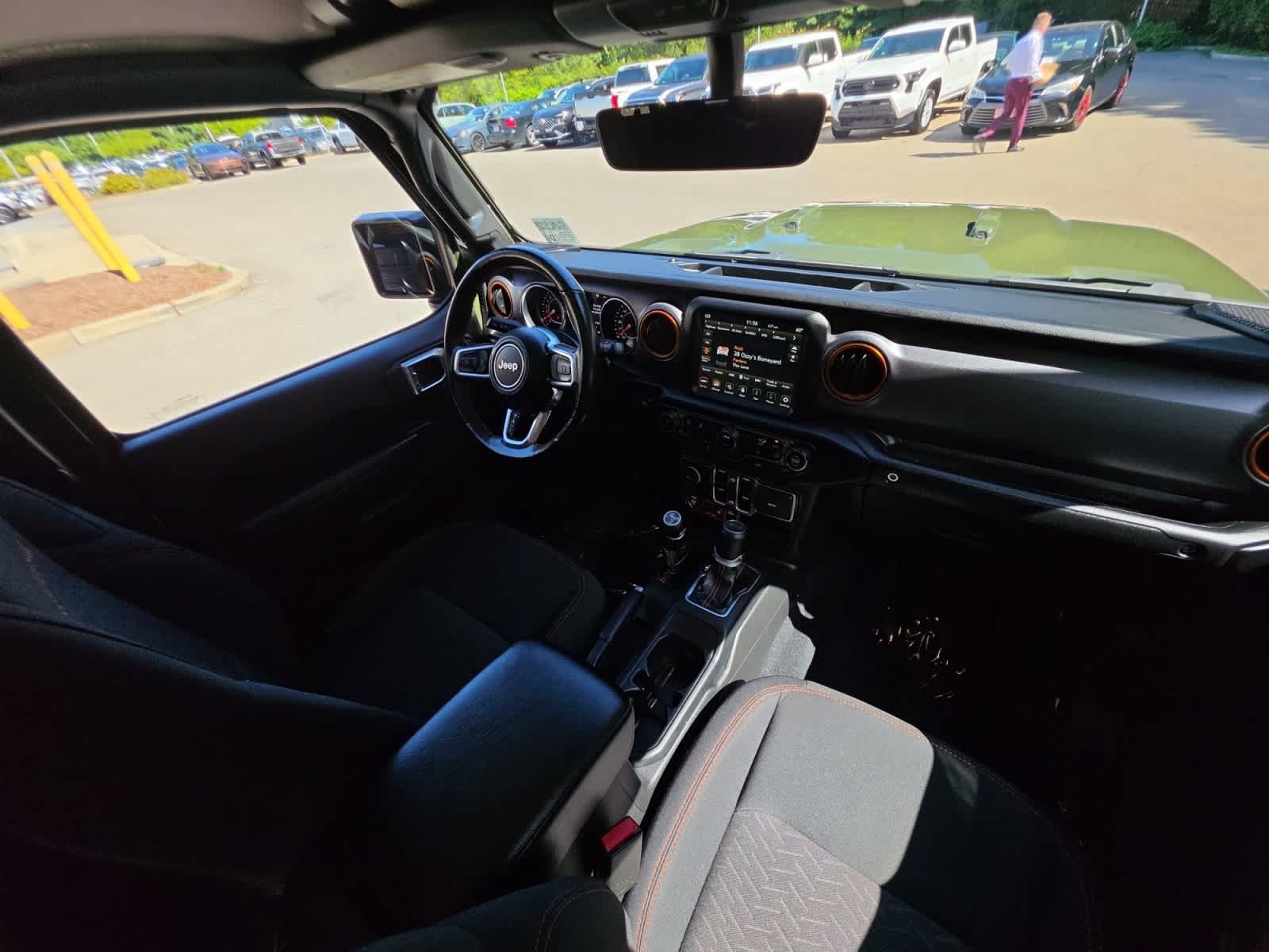 Used 2022 Jeep Gladiator Mojave w/ LED Lighting Group AWD/4WD image 25