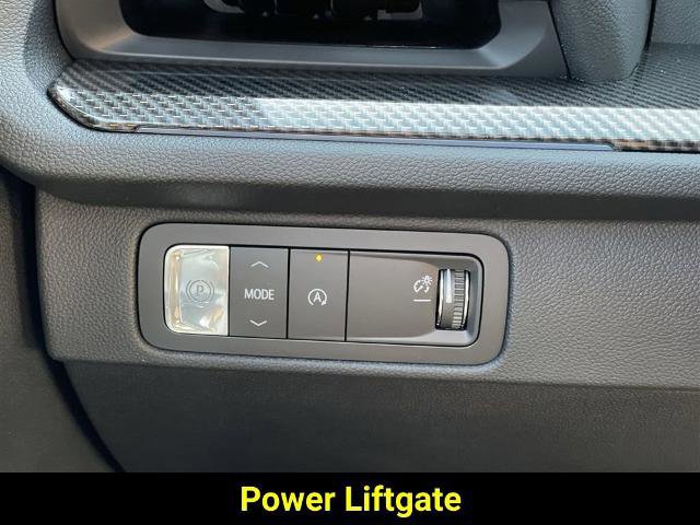 New 2026 Chevrolet Traverse High Country image 14