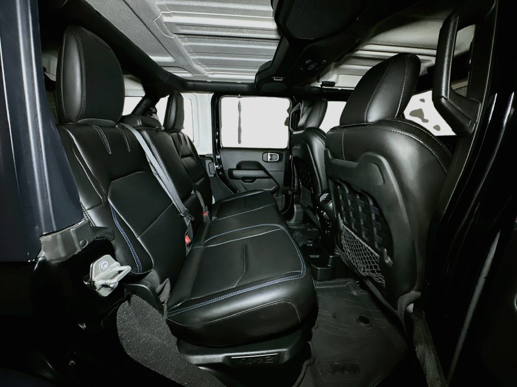 Used 2023 Jeep Wrangler Unlimited Rubicon 4xe w/ Cold Weather Group AWD/4WD image 34