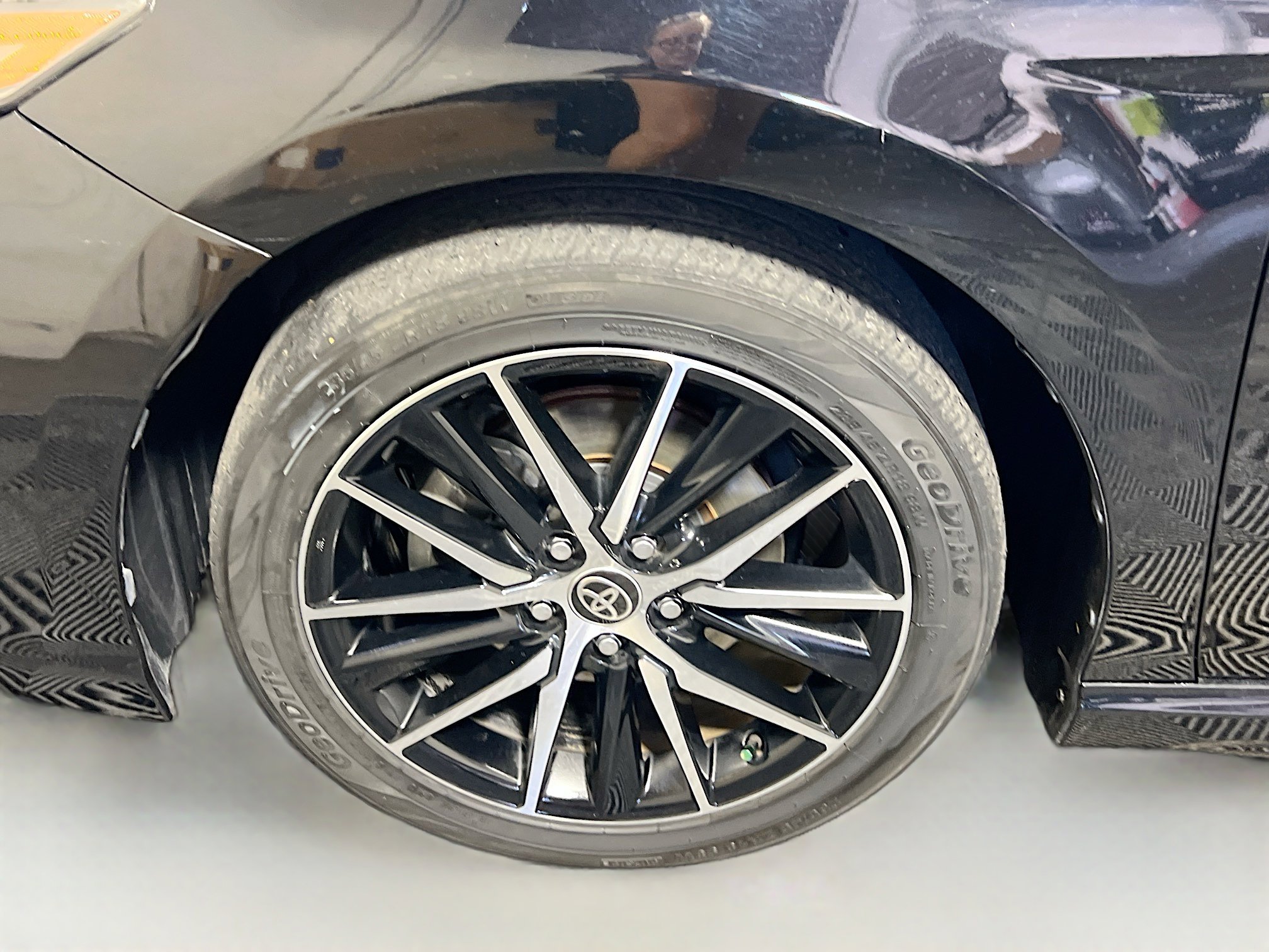 Used 2021 Toyota Camry SE w/ Audio Upgrade Package image 13