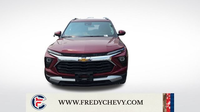 Used 2025 Chevrolet TrailBlazer LT AWD/4WD image 8