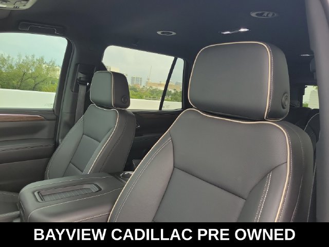 Used 2023 Chevrolet Tahoe Premier RWD image 17