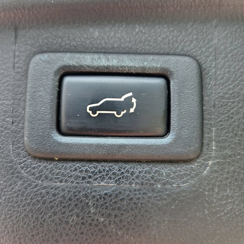Used 2017 Subaru Outback 2.5i Premium AWD/4WD image 33