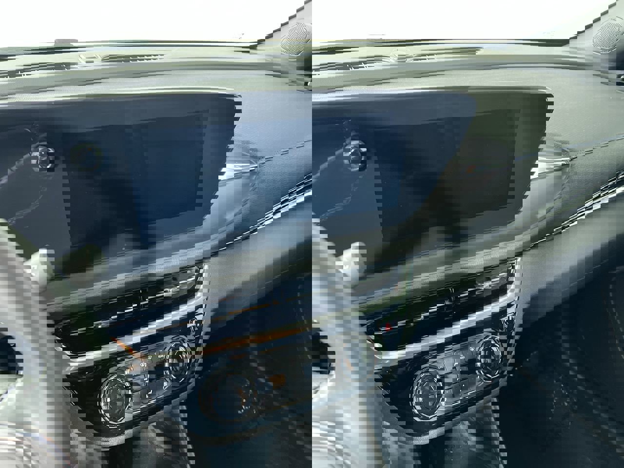 Used 2024 Buick Envista Sport Touring w/ Convenience I Package image 25