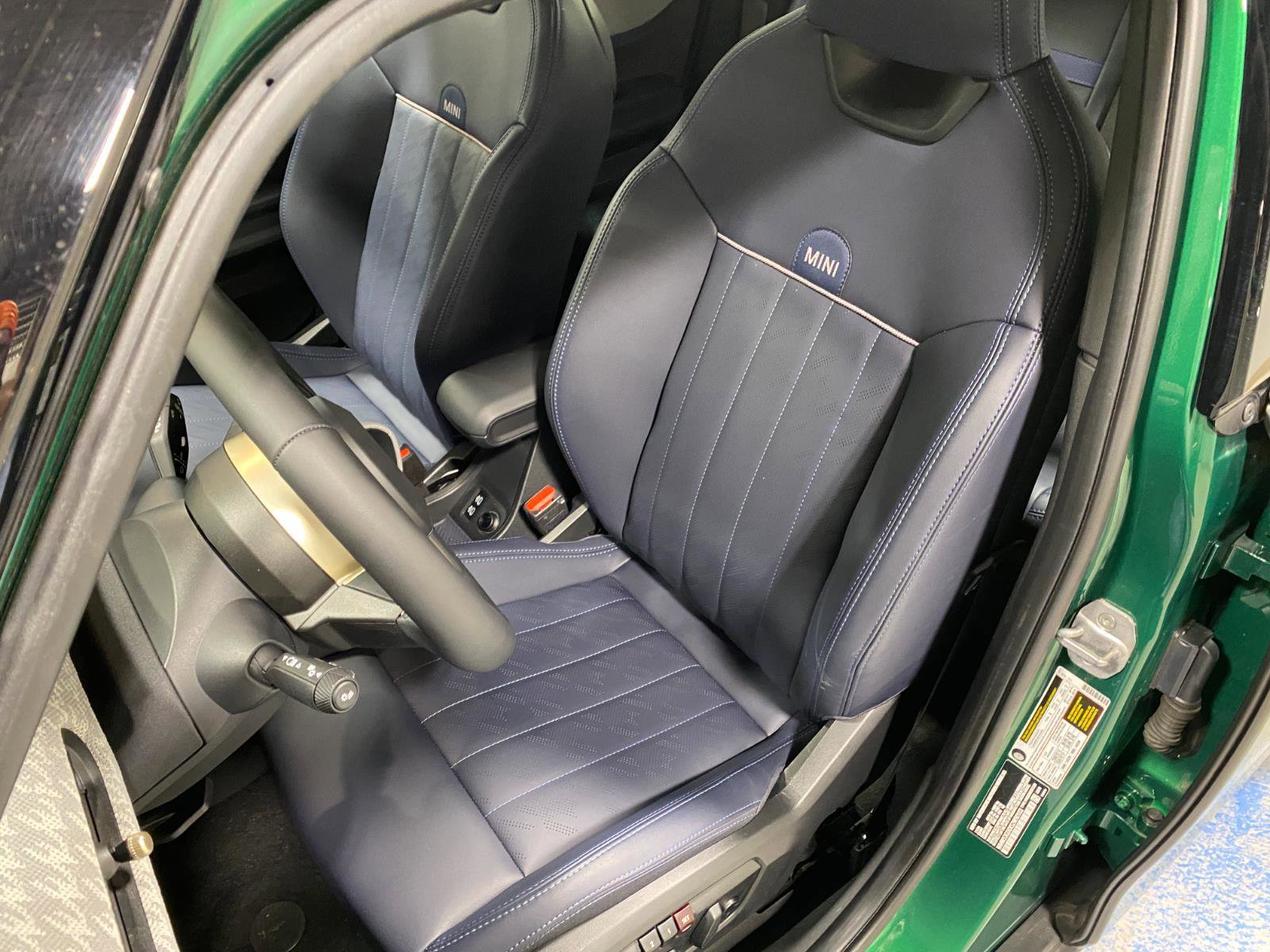 Certified 2025 MINI Cooper S image 11