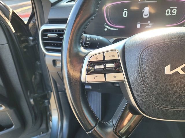 Used 2024 Kia Telluride LX image 20