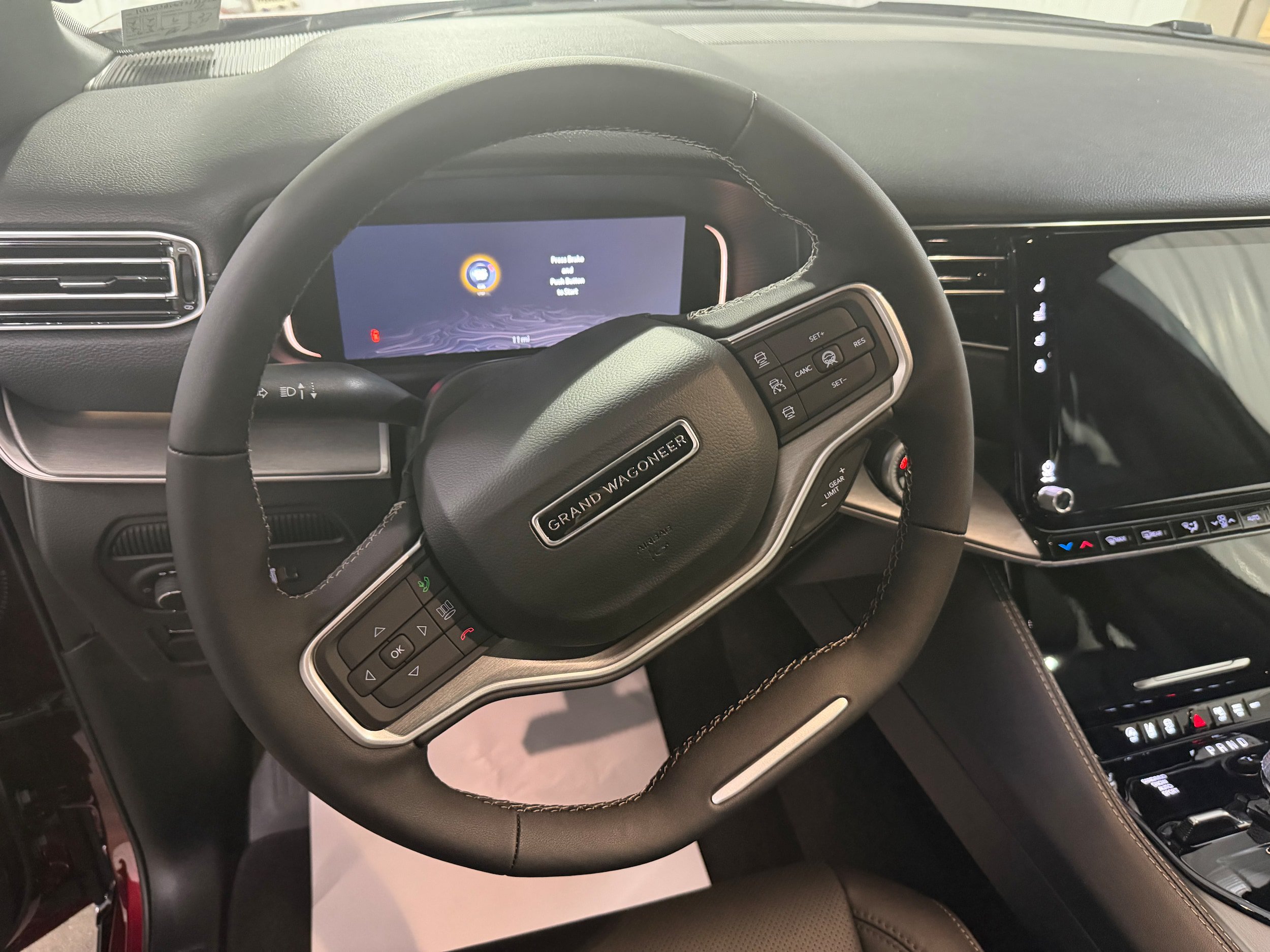 New 2026 Jeep Grand Wagoneer L 4WD image 9