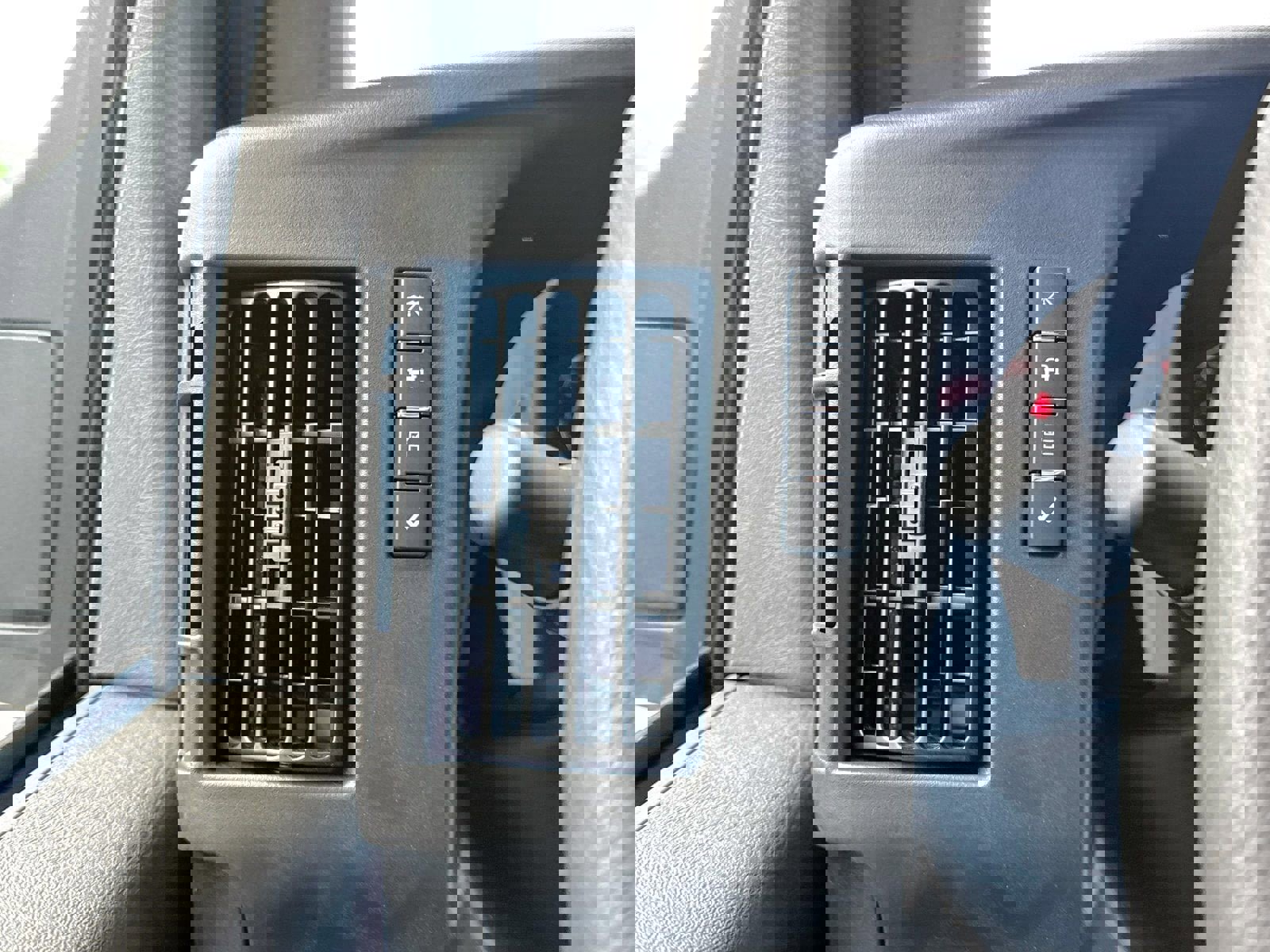 New 2025 Chevrolet Express 4500 w/ Power Convenience Package image 58