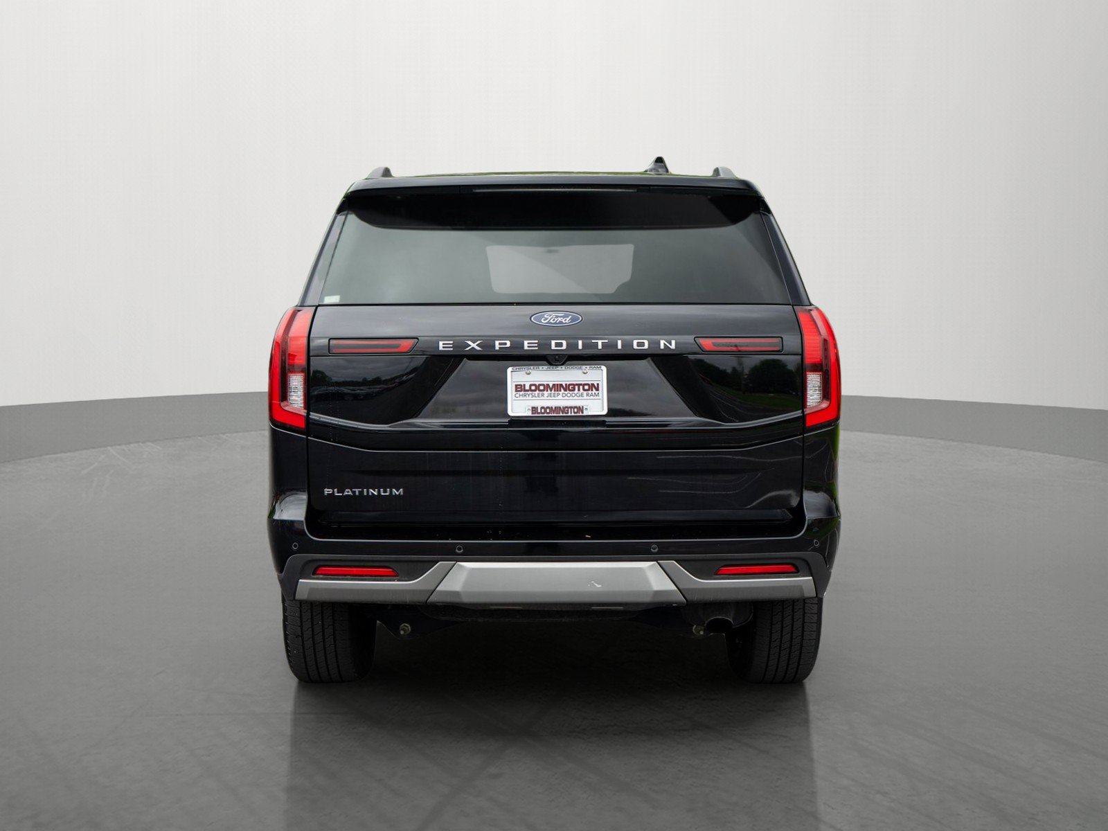 Used 2025 Ford Expedition Platinum AWD/4WD image 6