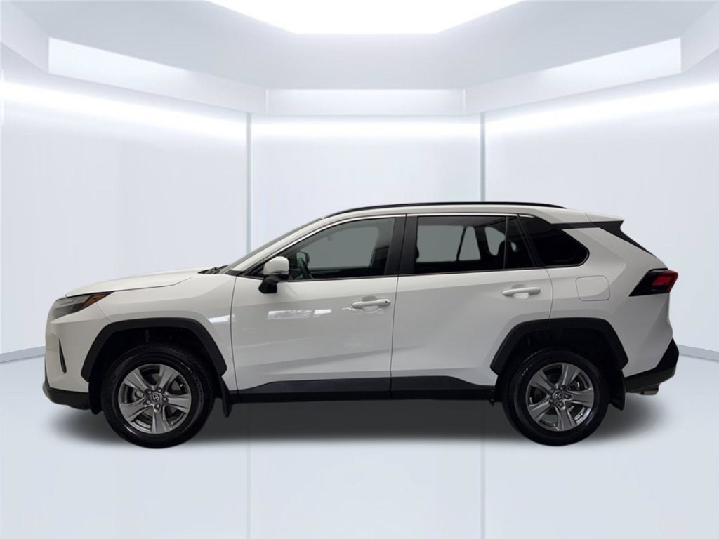Used 2024 Toyota RAV4 XLE w/ Convenience Package AWD/4WD image 2