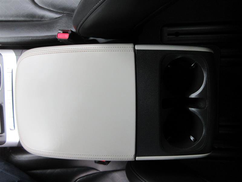 Used 2022 Kia Carnival LX image 16