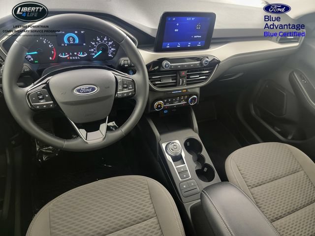 Certified 2022 Ford Escape SE w/ Cold Weather Package FWD image 32