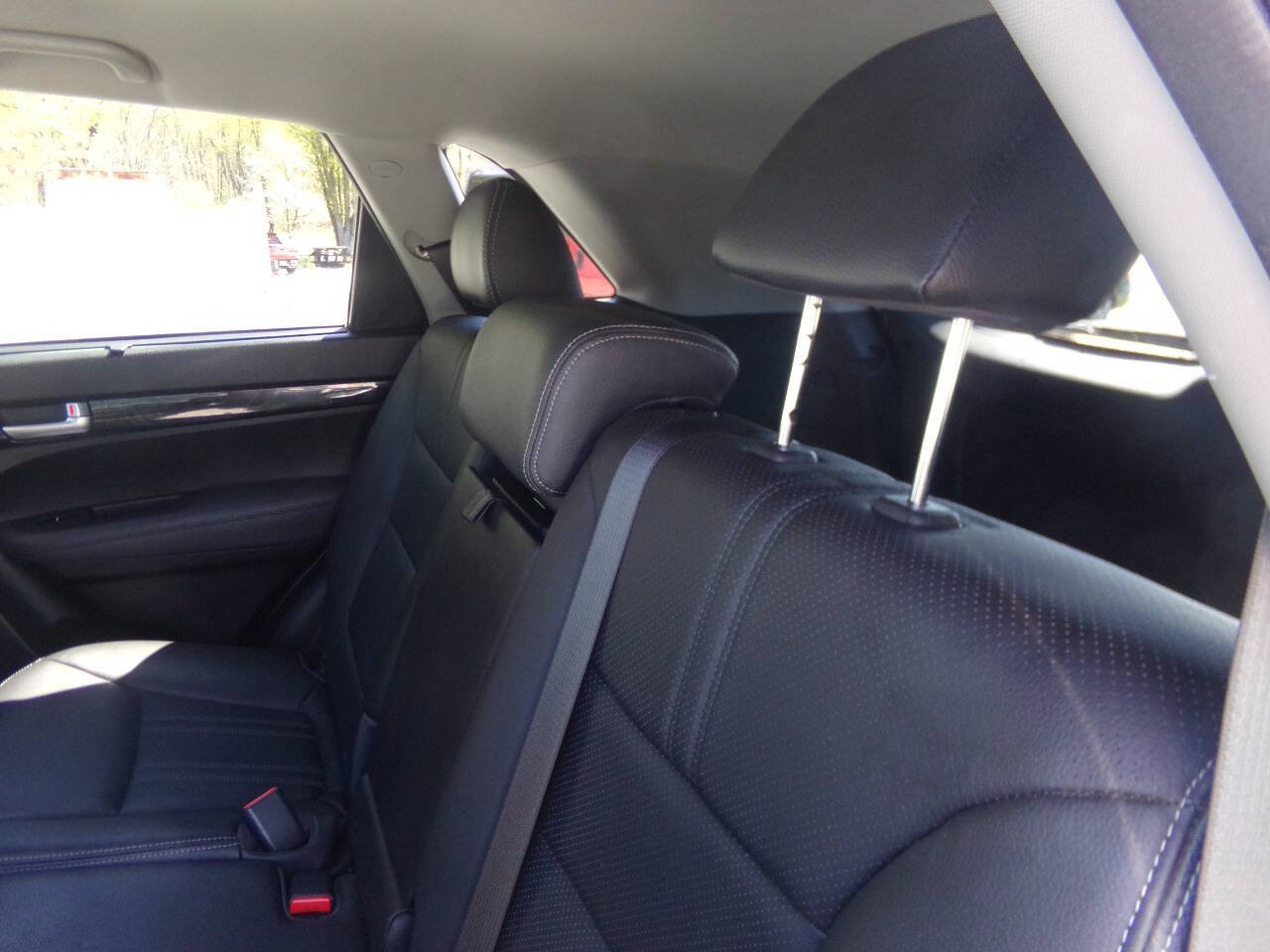 Used 2014 Kia Sorento EX AWD/4WD image 29
