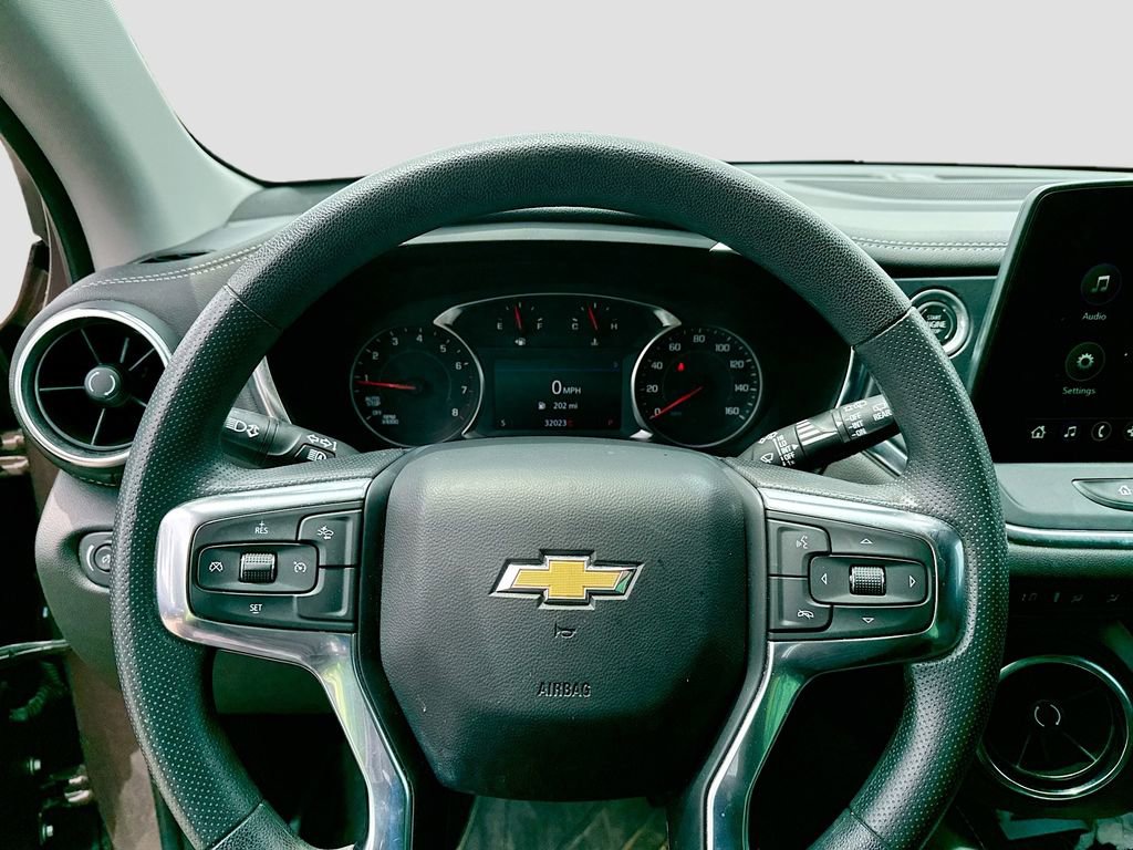 Used 2024 Chevrolet Blazer LT w/ LPO, Floor Liner Package FWD image 13