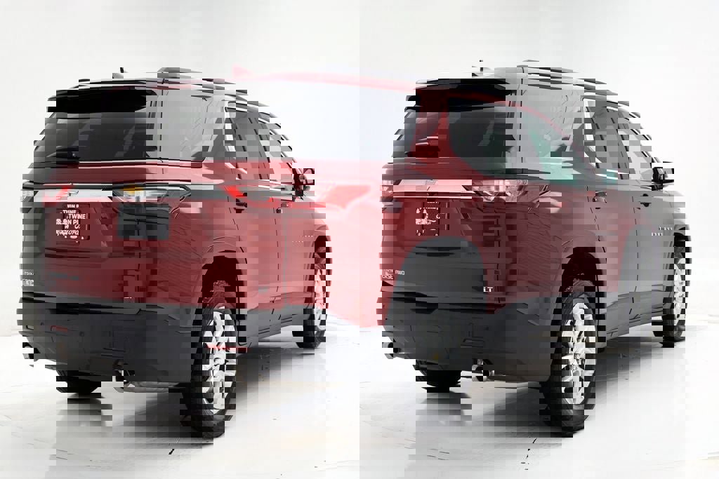 Used 2020 Chevrolet Traverse LT image 9