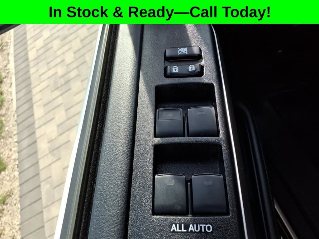 Used 2020 Toyota 4Runner SR5 image 20