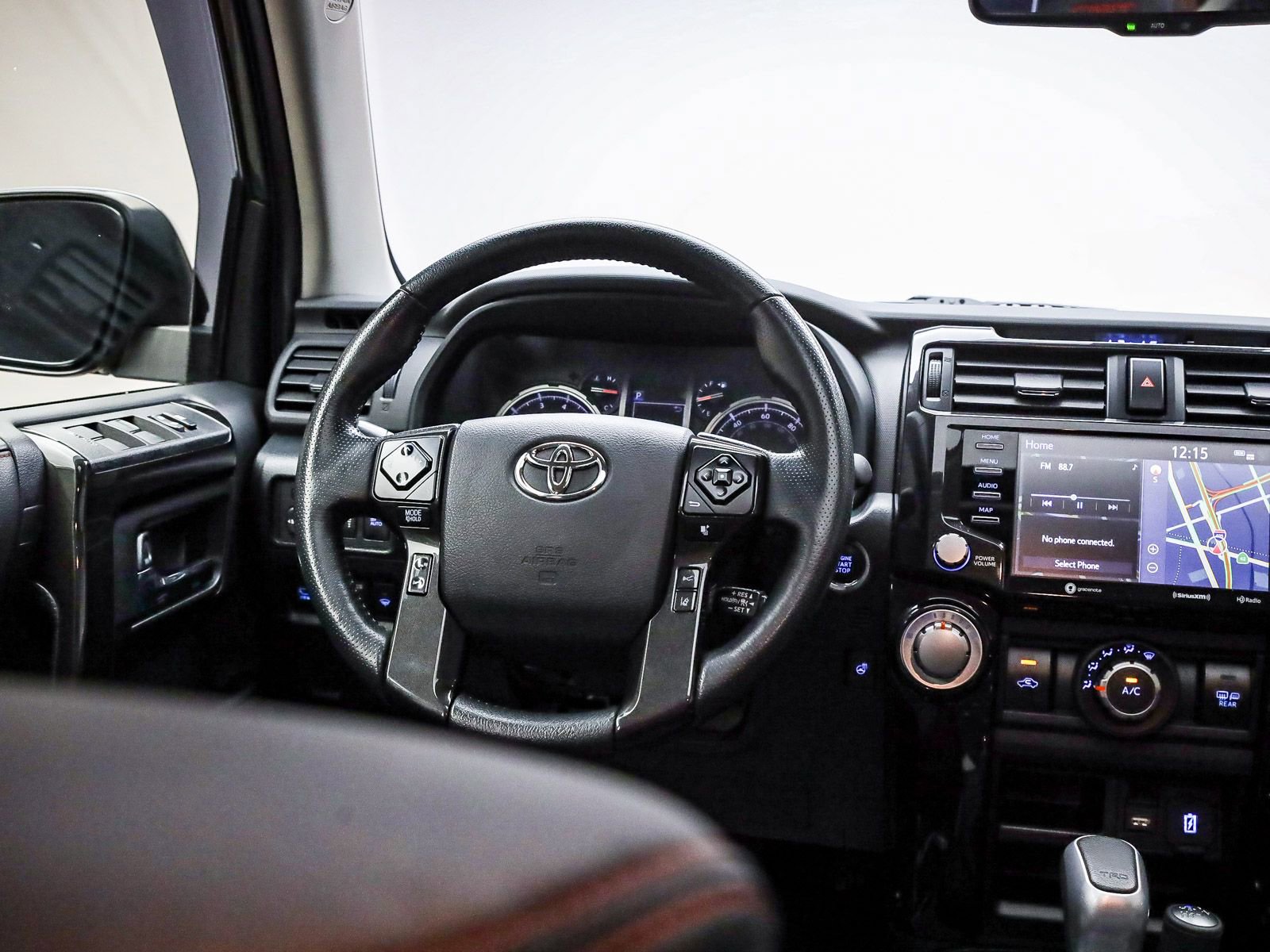 Used 2023 Toyota 4Runner TRD Off-Road Premium w/ Off Road Premium Plus Package image 17