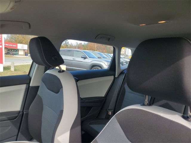 Certified 2025 Volkswagen Taos S image 15