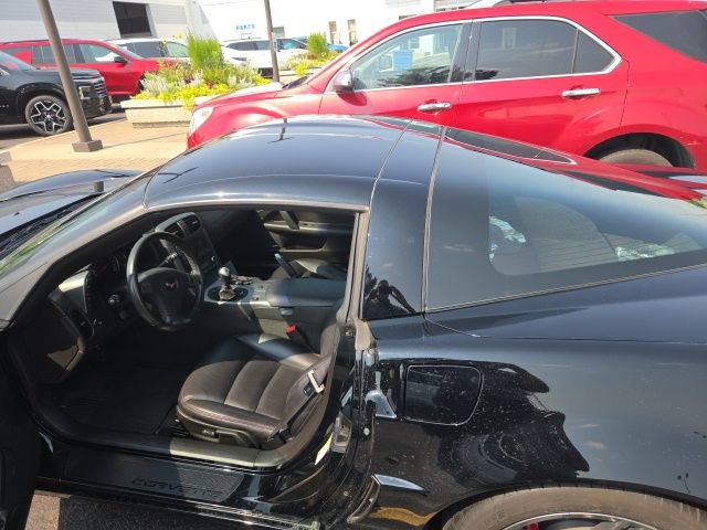 Used 2007 Chevrolet Corvette Z06 w/ Preferred Equipment Group RWD video 1