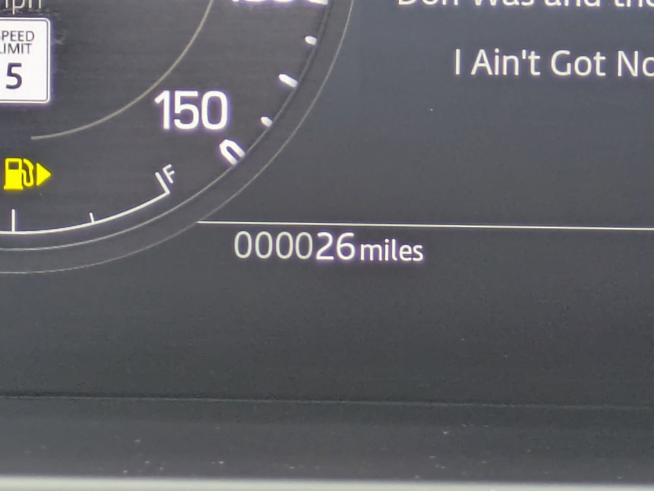 New 2026 Land Rover Defender 110 X-Dynamic SE image 11