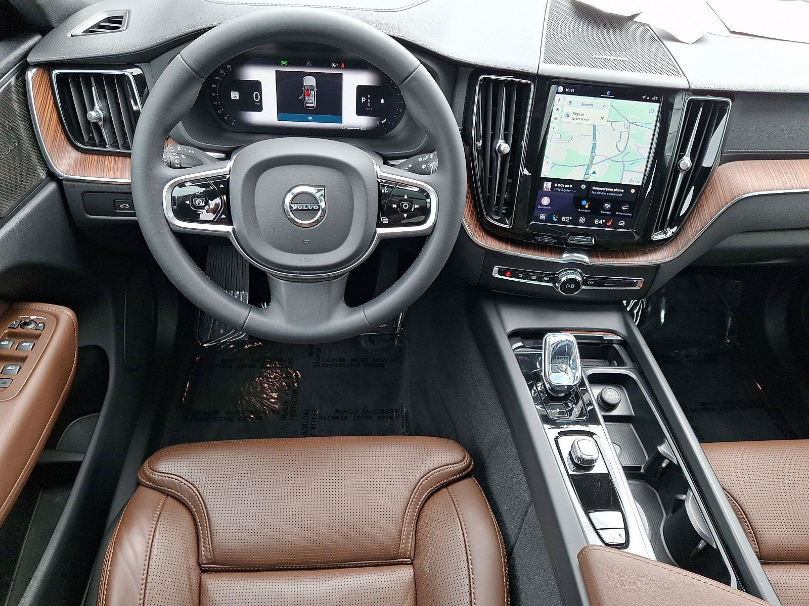 Certified 2023 Volvo XC60 B6 Ultimate w/ Climate Package AWD/4WD image 12