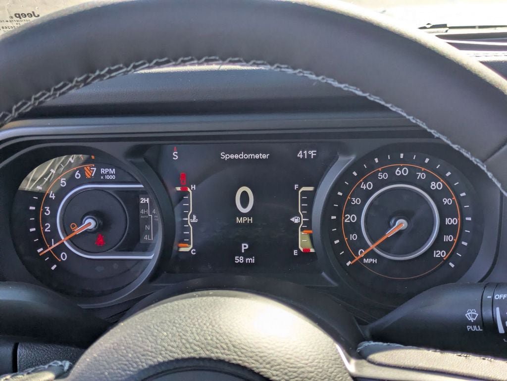 New 2026 Jeep Gladiator Rubicon AWD/4WD image 17