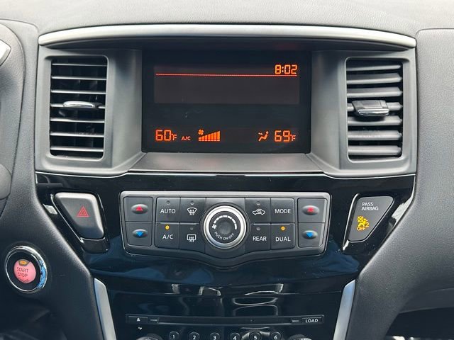 Used 2014 Nissan Pathfinder S image 14