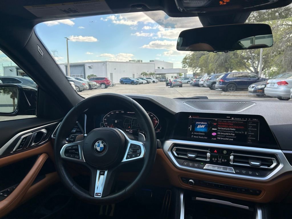 Used 2023 BMW M440i M440i w/ Premium Package image 9