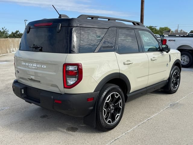 Used 2025 Ford Bronco Sport Outer Banks w/ Outer Banks Tech Package+ AWD/4WD image 5