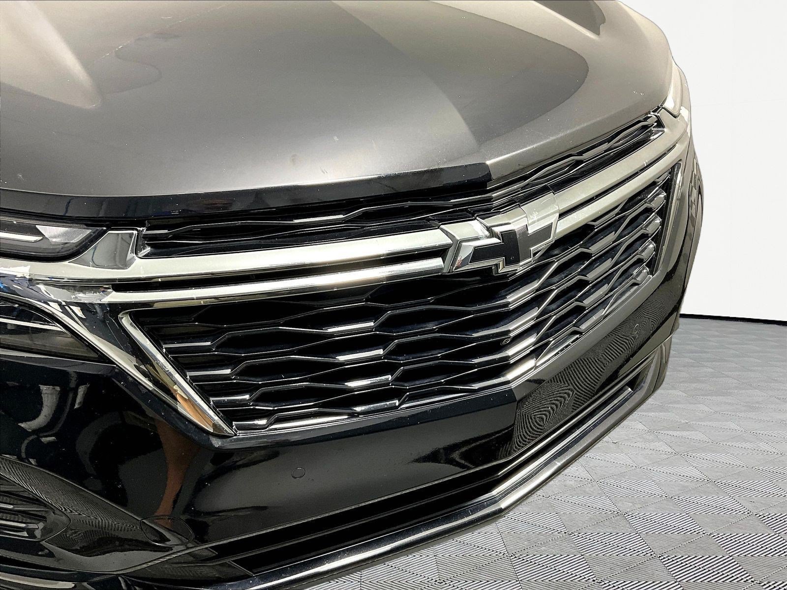 Used 2023 Chevrolet Equinox Premier AWD/4WD image 33