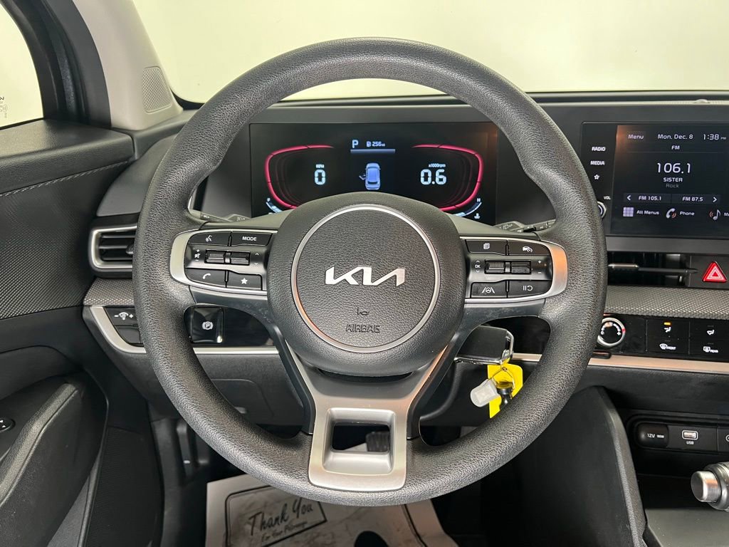 Used 2024 Kia Sportage LX image 13