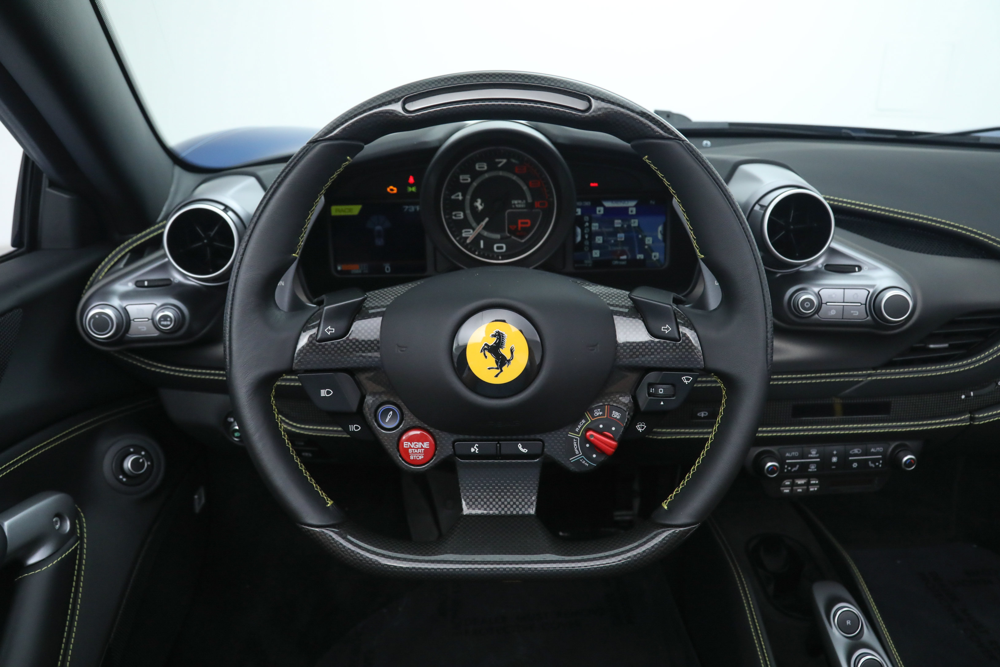 Certified 2023 Ferrari F8 Tributo RWD image 6