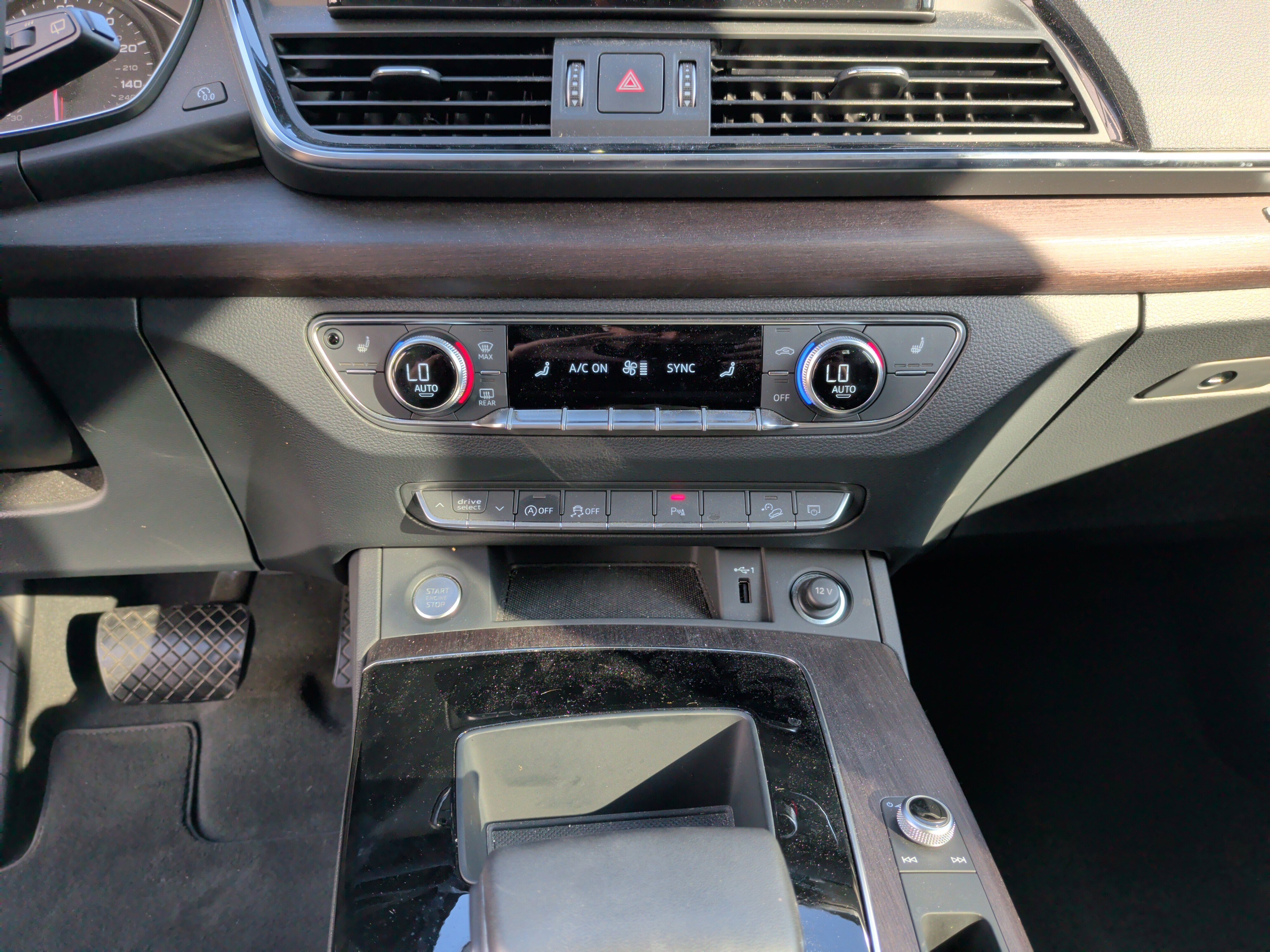 Certified 2023 Audi Q5 2.0T Premium w/ Convenience Package image 27