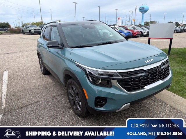 Used 2024 Kia Seltos S AWD/4WD image 1