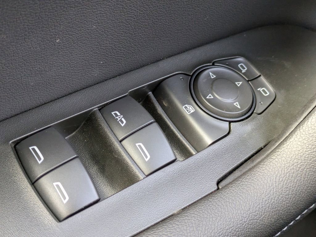 New 2025 Chevrolet Blazer LT w/ Midnight/Sport Edition FWD image 25