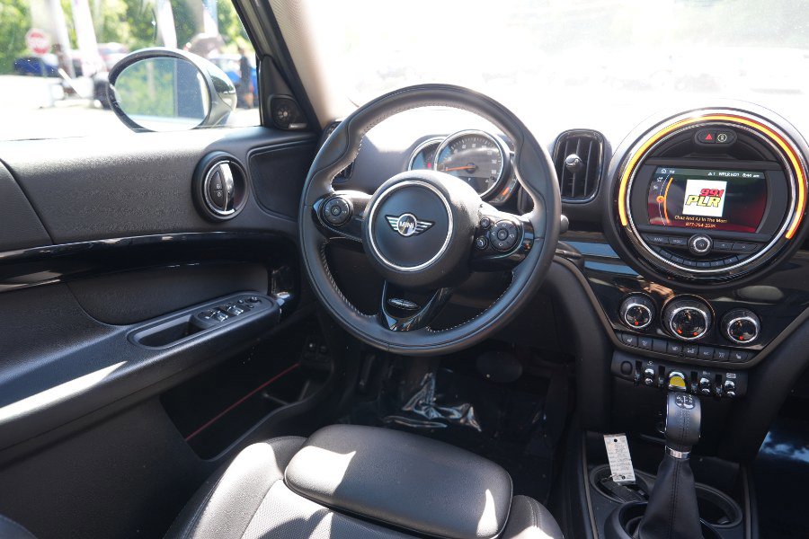 Used 2019 MINI Cooper Countryman SE w/ Premium Package AWD/4WD image 12