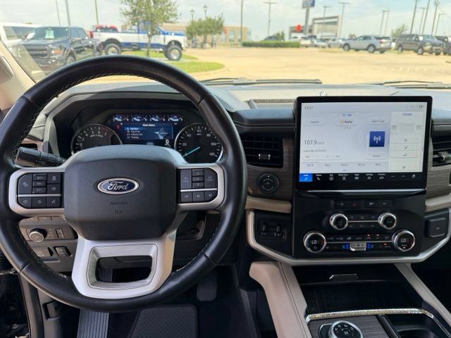Used 2023 Ford Expedition Max Limited AWD/4WD image 14
