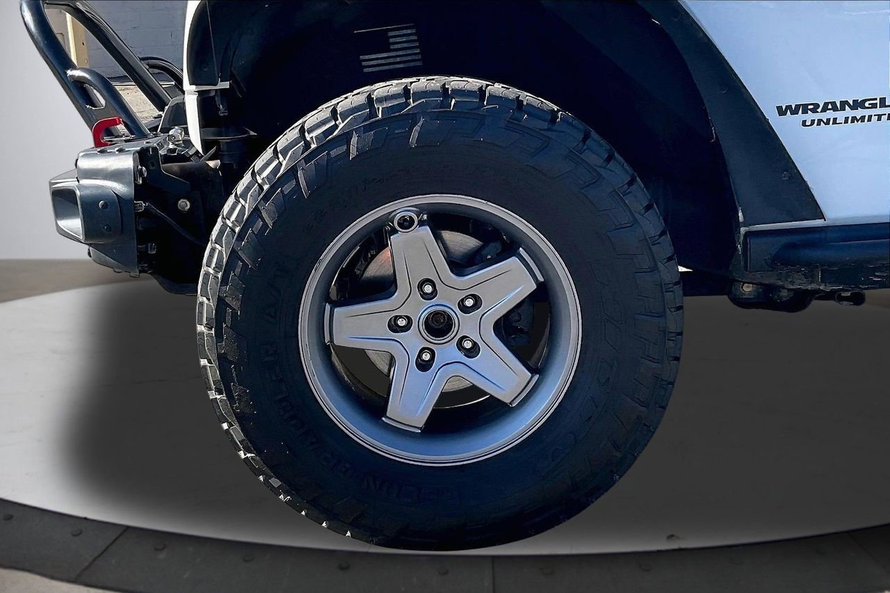 Certified 2017 Jeep Wrangler Unlimited Rubicon image 29