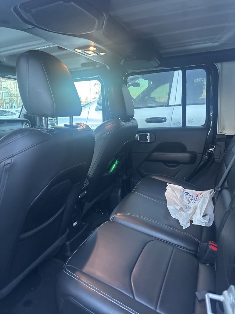 Used 2023 Jeep Wrangler Unlimited Sahara w/ Cold Weather Group image 12