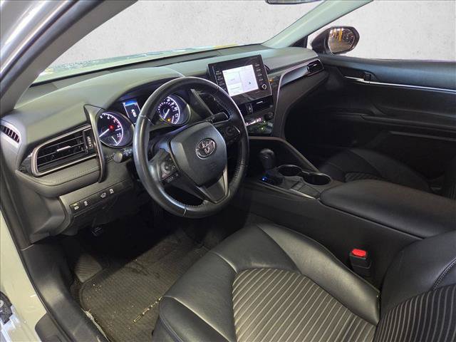 Certified 2022 Toyota Camry SE w/ Carpet Mat Package (TMS) FWD image 9