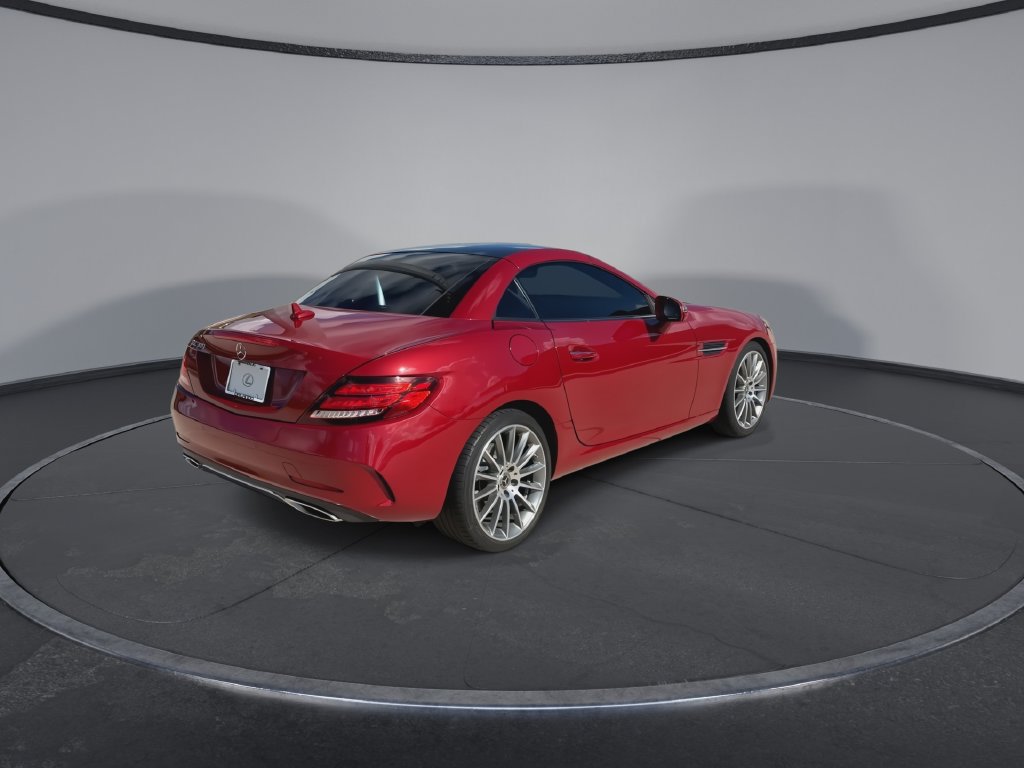 Used 2020 Mercedes-Benz SLC 300 image 8
