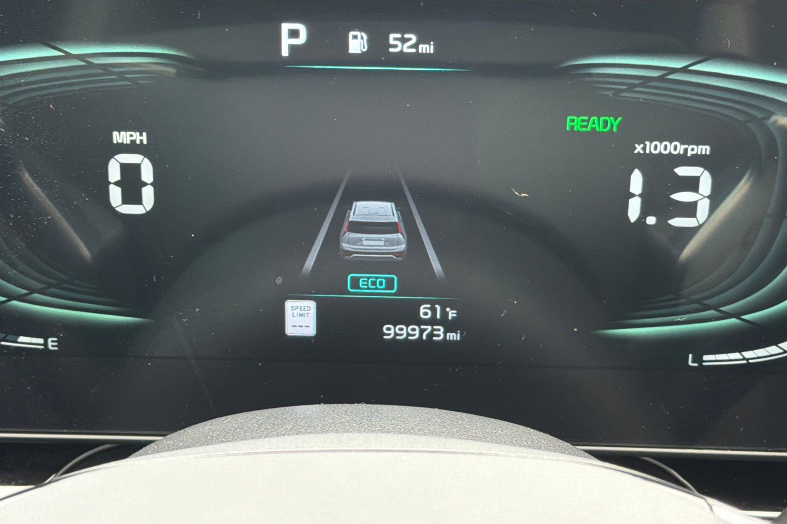 Used 2023 Kia Niro EX FWD image 28