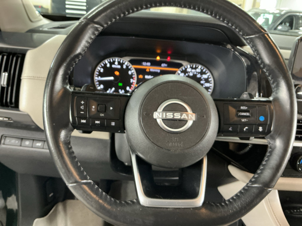 Used 2022 Nissan Pathfinder SL w/ SL Premium Package FWD image 9