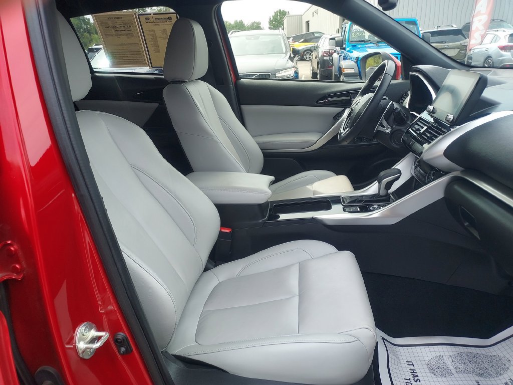 Used 2024 Mitsubishi Eclipse Cross SE AWD/4WD image 33