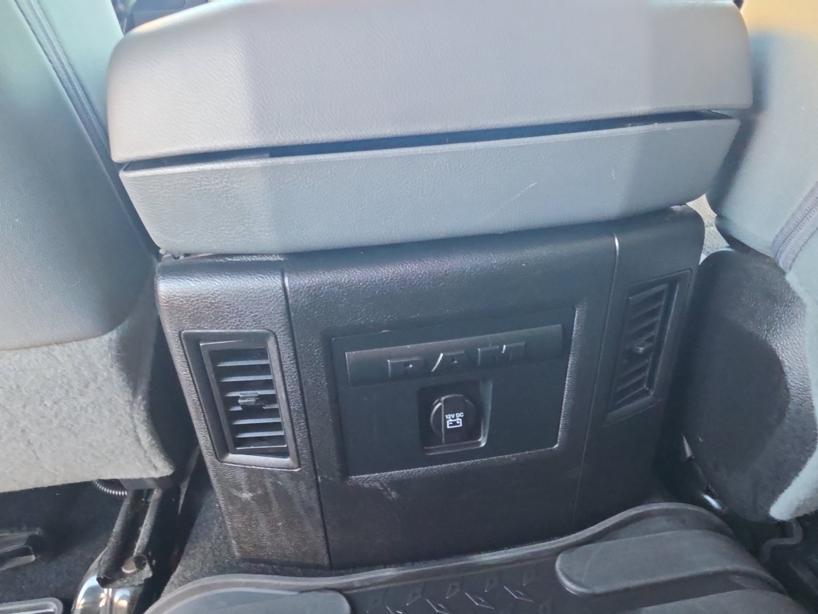Used 2017 RAM 2500 Big Horn w/ Sport Appearance Group AWD/4WD image 22