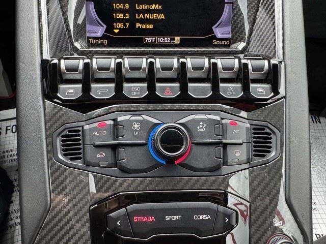 Used 2017 Lamborghini Aventador LP 750-4 Superveloce AWD/4WD image 50