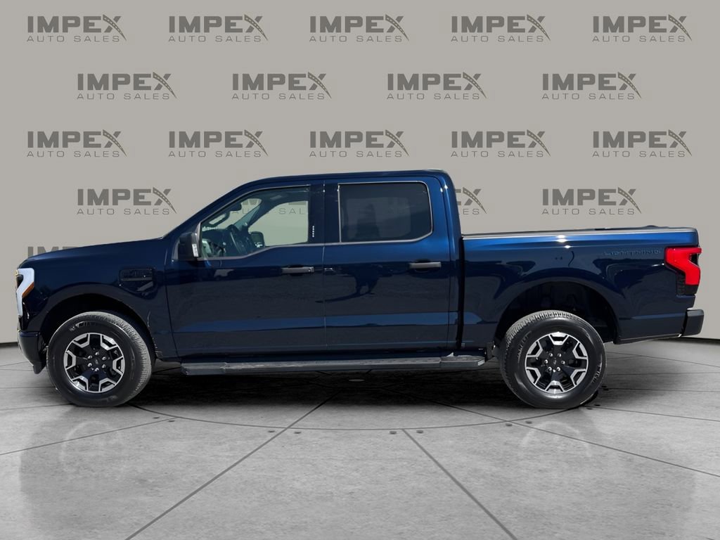 Used 2023 Ford F150 Lightning XLT AWD/4WD image 2